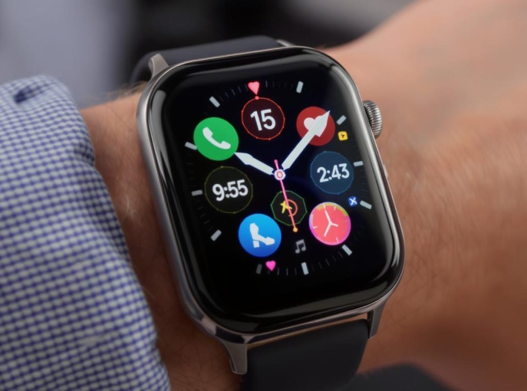 Smartwatch screen displaying fitness tracking and offline functions without phone connection